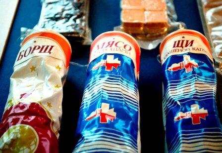 Космическая еда в тубах