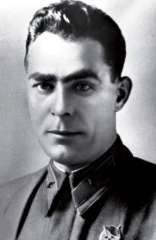 комиссар брежнев 1942 год