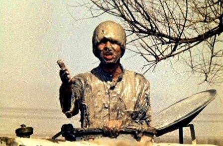 Кадр из фильма Джентльмены удачи: в бетоновозе