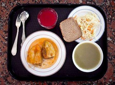 Комплексный обед в советской столовой