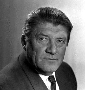 Николай Крючков, советский актер театра и кино