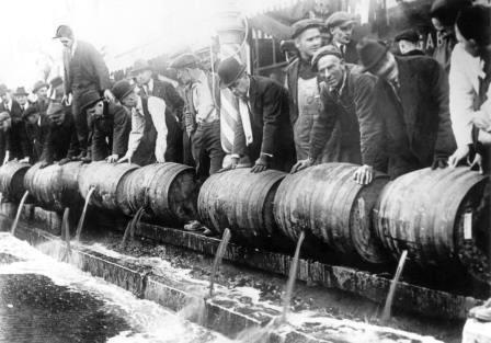 Сузой закон в США, 1920 год